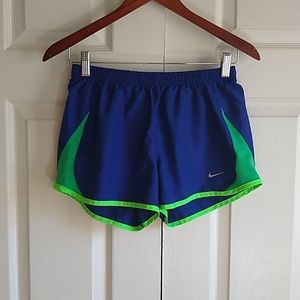 Nike work out  shorts size small
